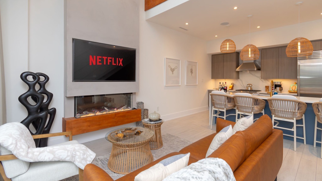 Photo of Livingroom in Innisfil