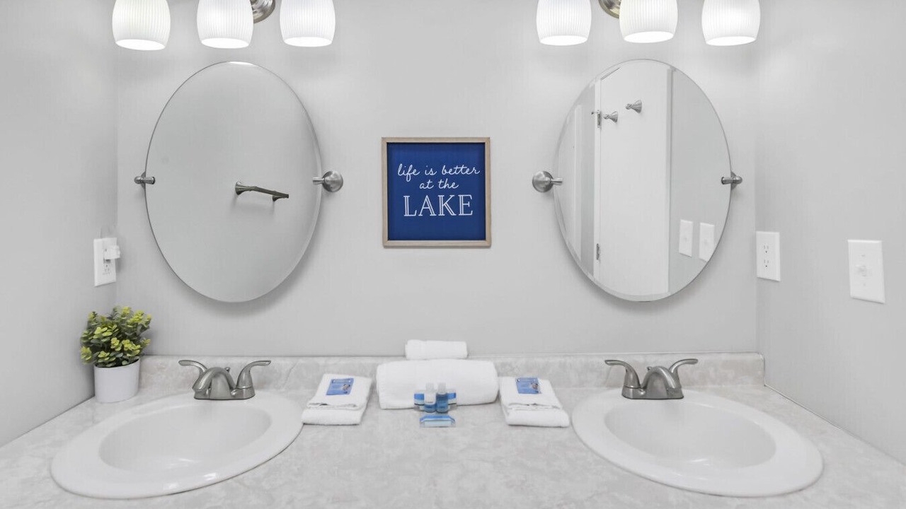 Photo of Bathroom in Prosperity