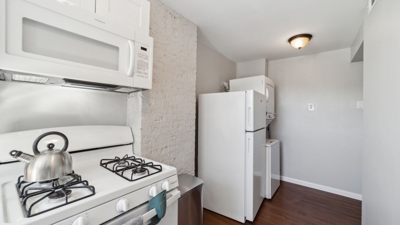 Photo of Kitchen in Hackensack River Waterfront