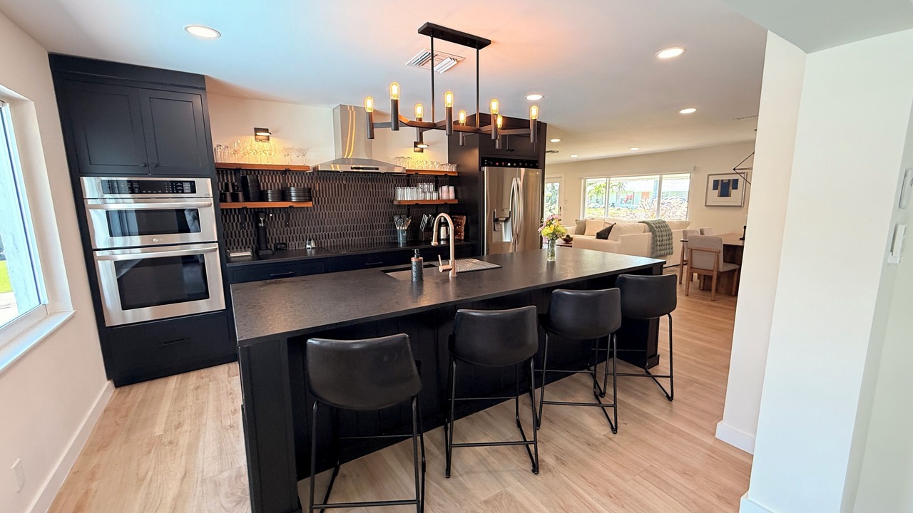 Photo of Kitchen in Tropic Palms