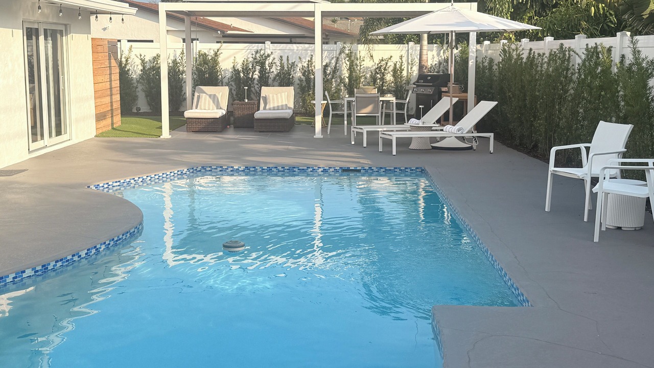 Photo of Outdoor in Tropic Palms