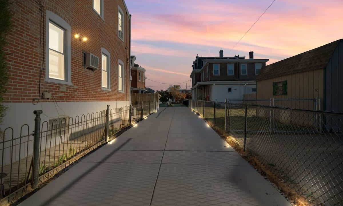 Photo of Others in Delair