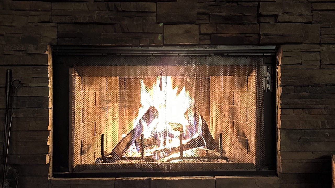 Photo of Livingroom in Lowell