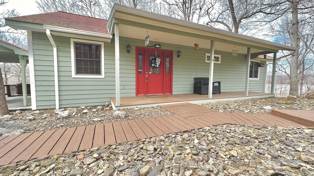 Photo of Outdoor in Lowell