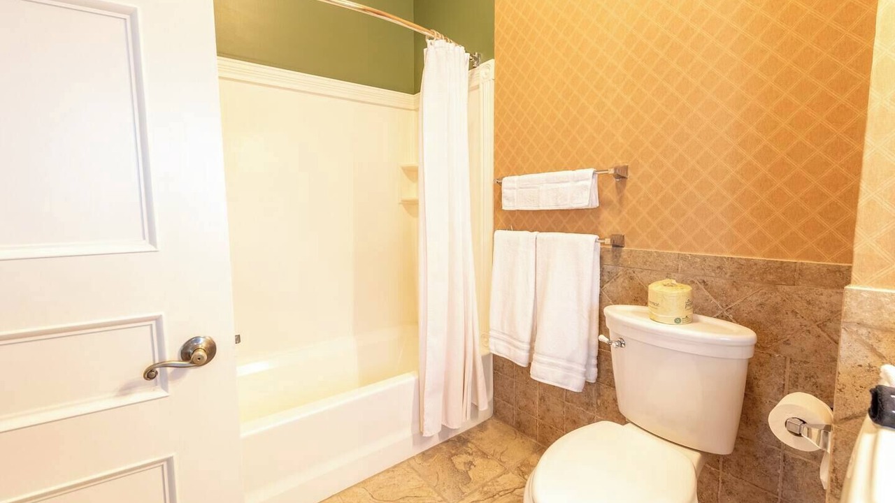 Photo of Bathroom in Geneseo