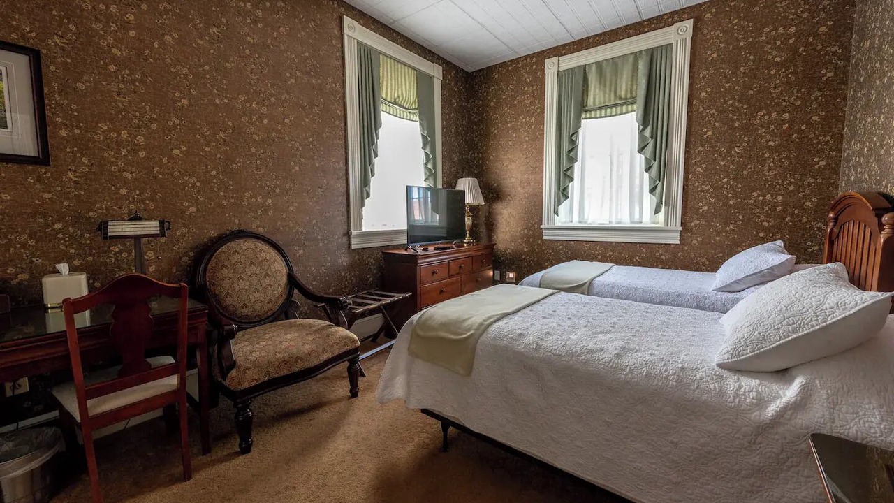 Photo of Bedroom in Geneseo