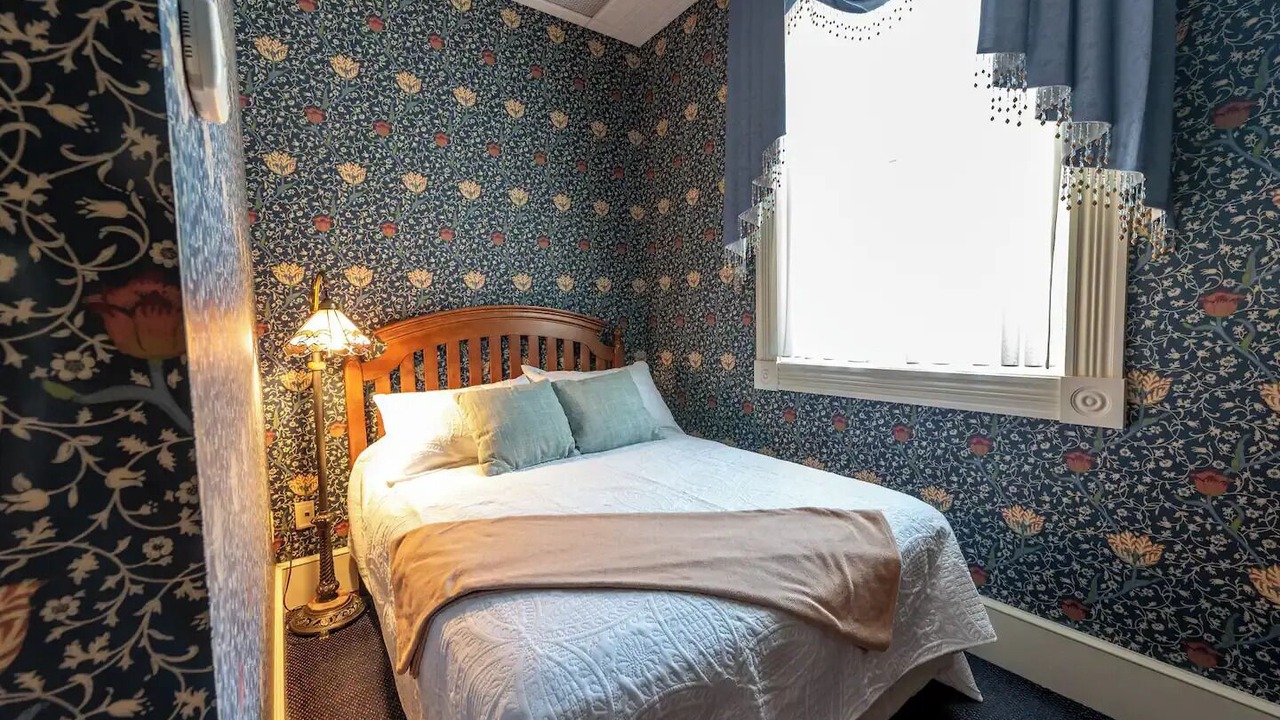 Photo of Bedroom in Geneseo