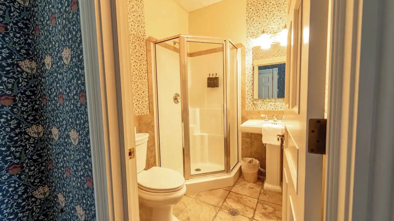 Photo of Bathroom in Geneseo