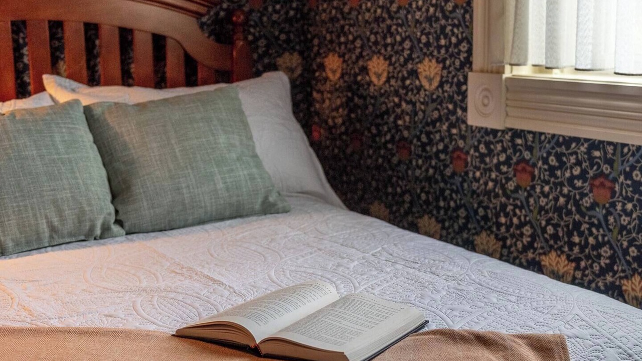 Photo of Bedroom in Geneseo