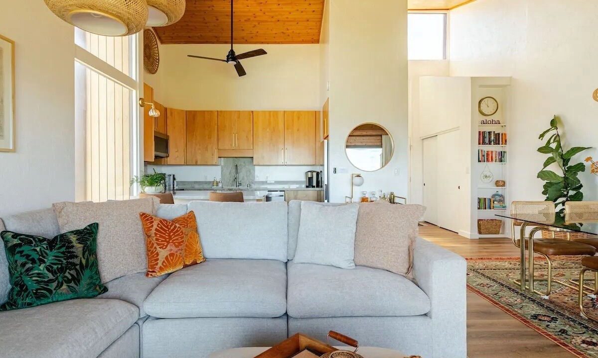 Photo of Livingroom in Waikoloa Village