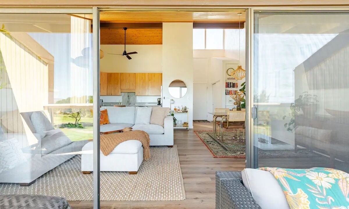 Photo of Livingroom in Waikoloa Village