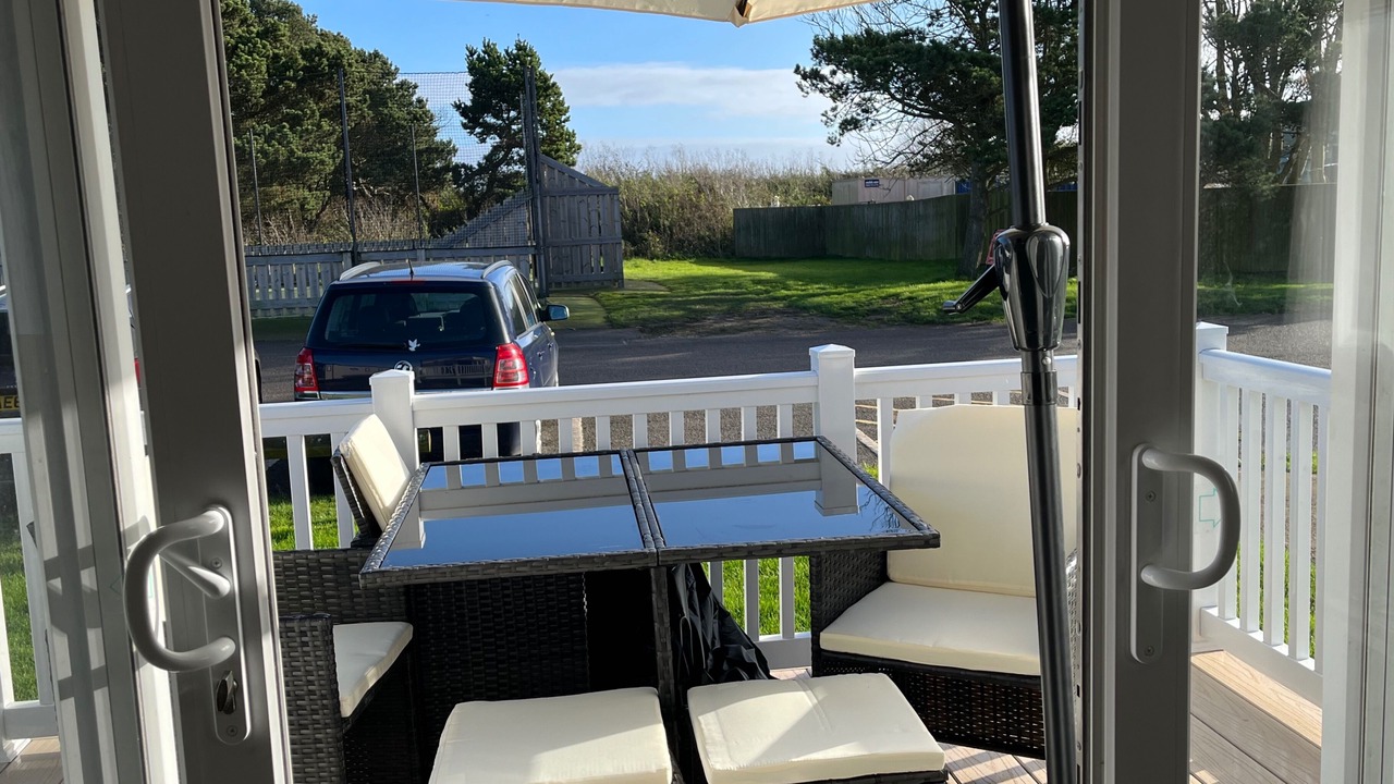 Photo of Others in Cayton Bay