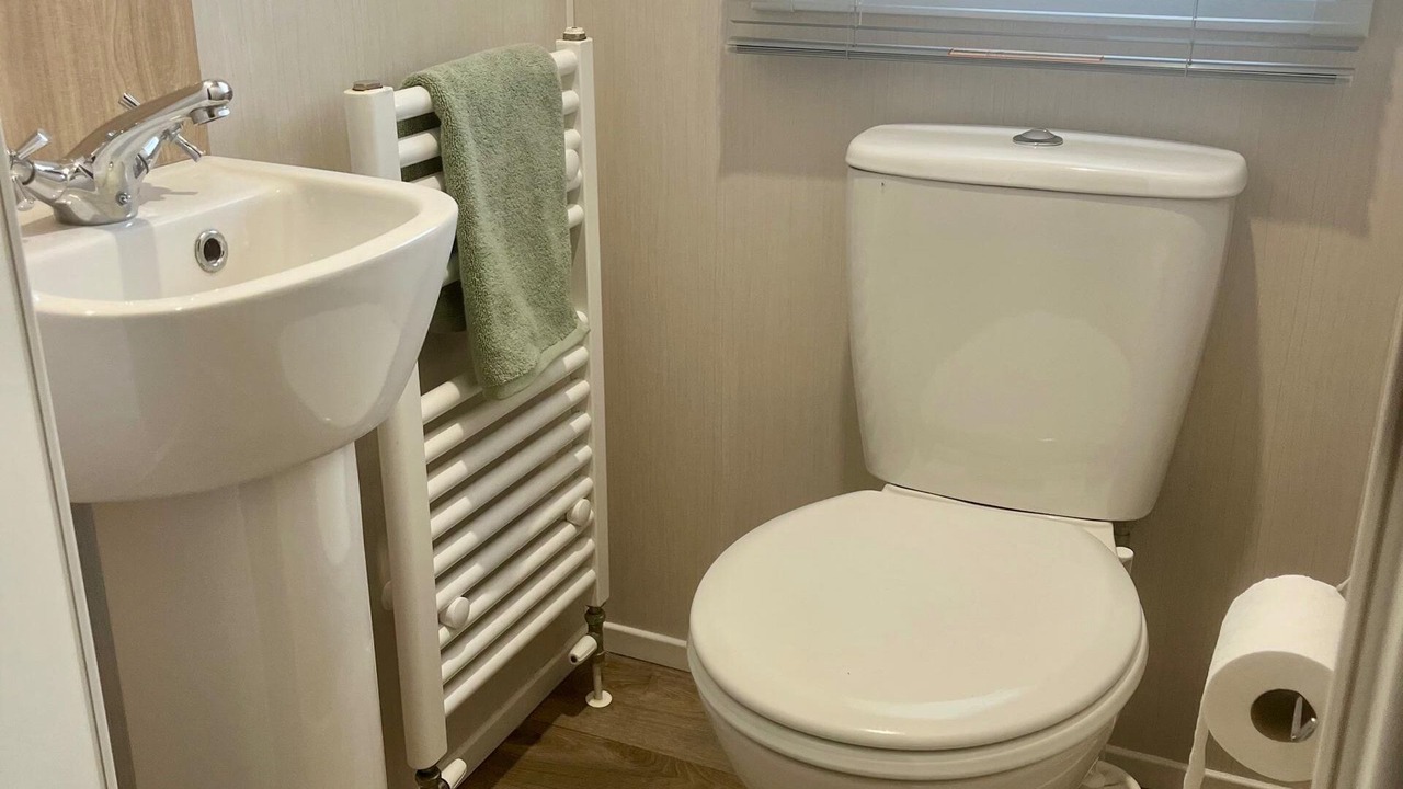 Photo of Others in Cayton Bay