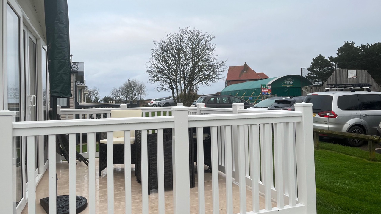 Photo of Others in Cayton Bay