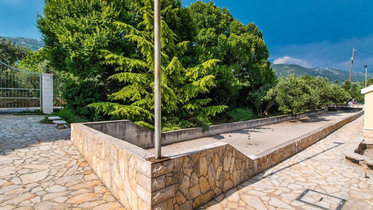 Photo of Outdoor in Rudine