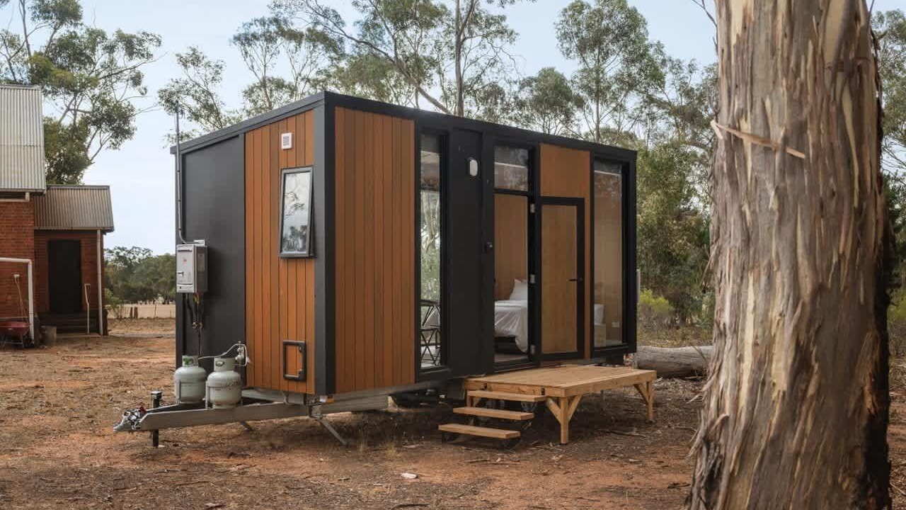 Photo of Outdoor in Adelaide Lead