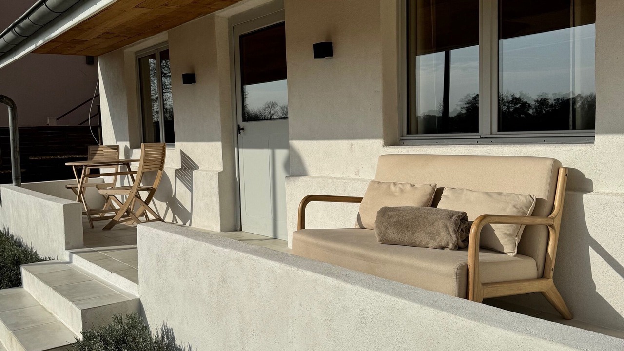 Photo of Patio Balcony in Rochefort-sur-Nenon