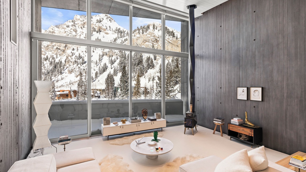 Photo of Livingroom in Salt Lake Mountain Resorts