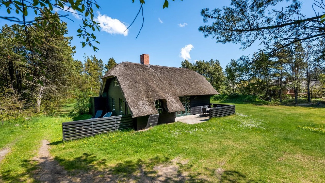 Photo of Others in Øhuse