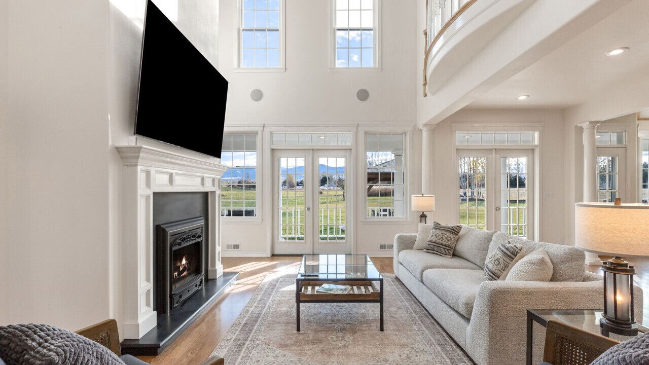 Photo of Livingroom in Corvallis