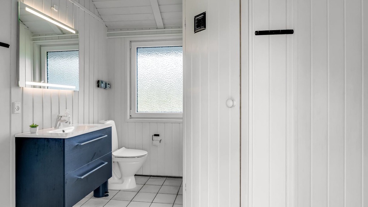 Photo of Bathroom in Vrist Strand