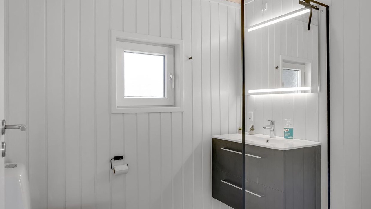 Photo of Bathroom in Vrist Strand