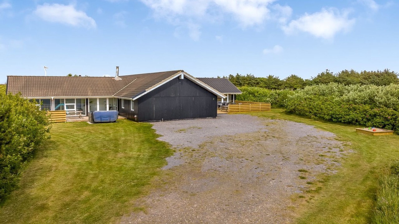 Photo of Outdoor in Vrist Strand