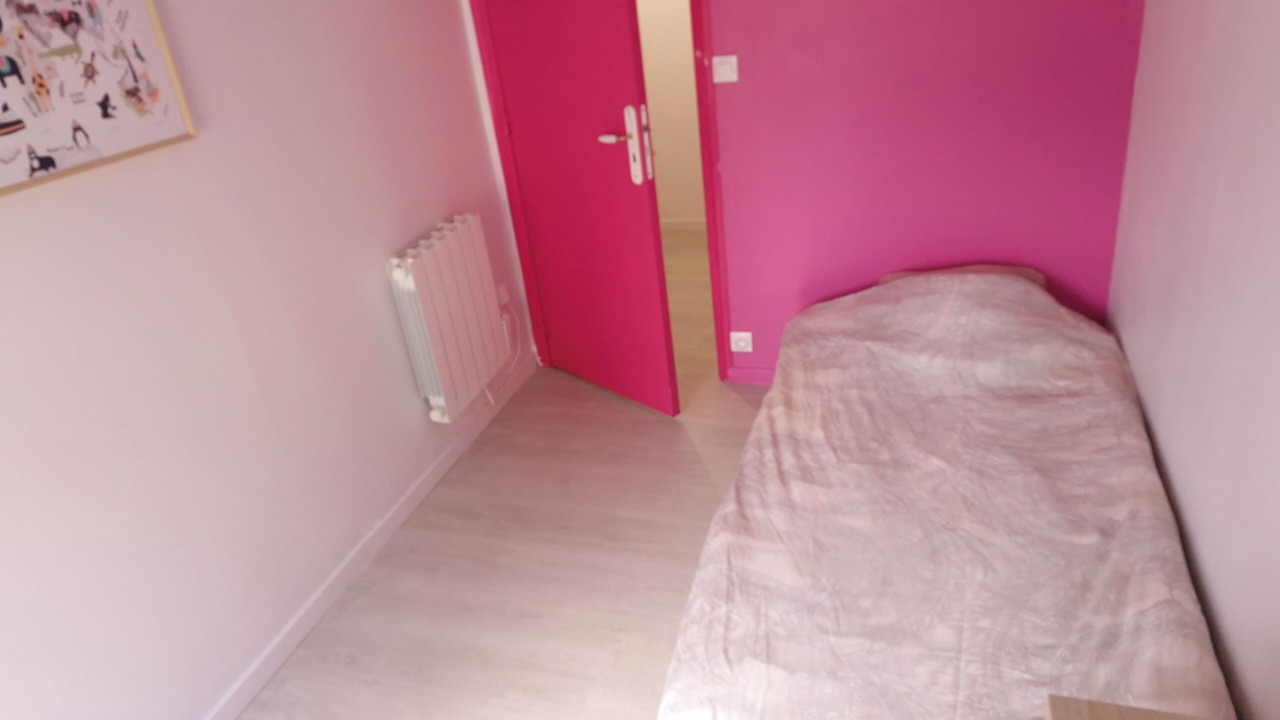 Photo of Bedroom in Valenciennes