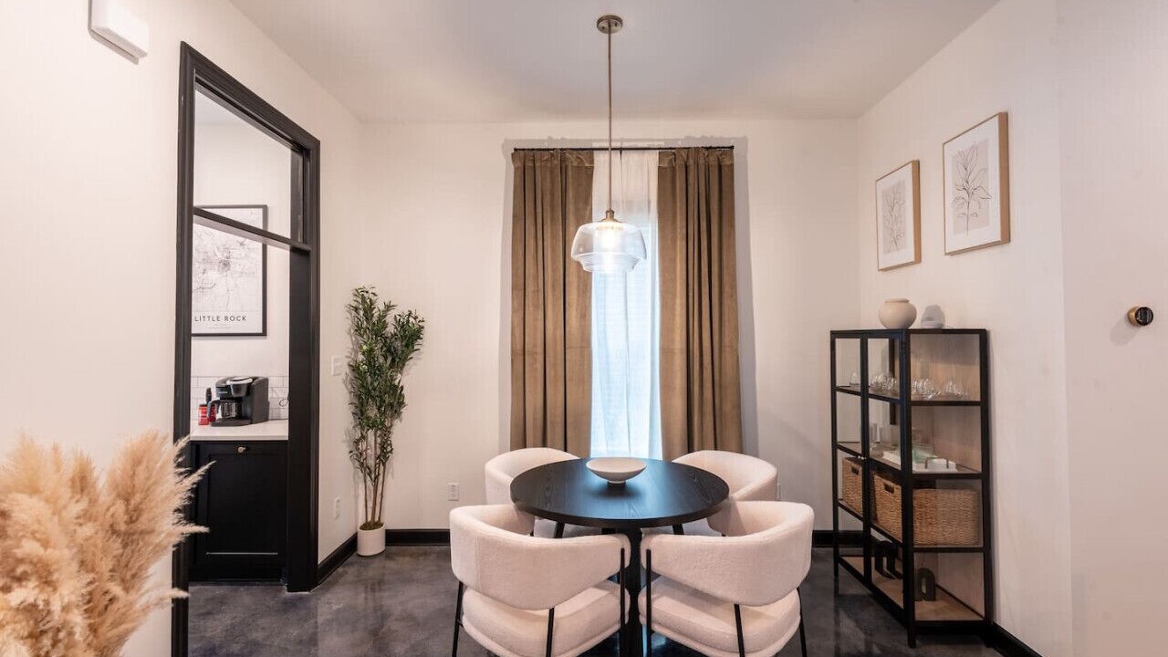 Photo of Livingroom in Pettaway