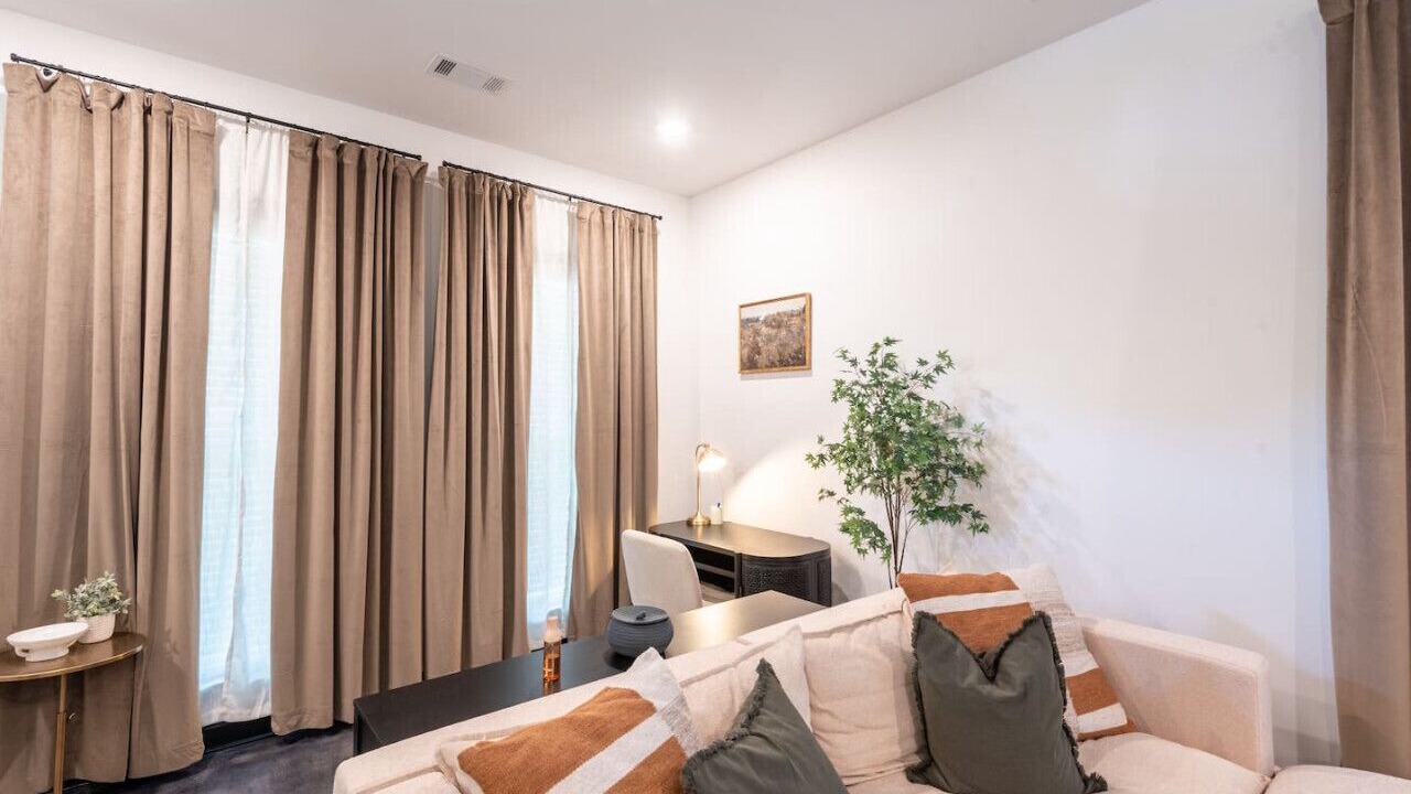 Photo of Livingroom in Pettaway