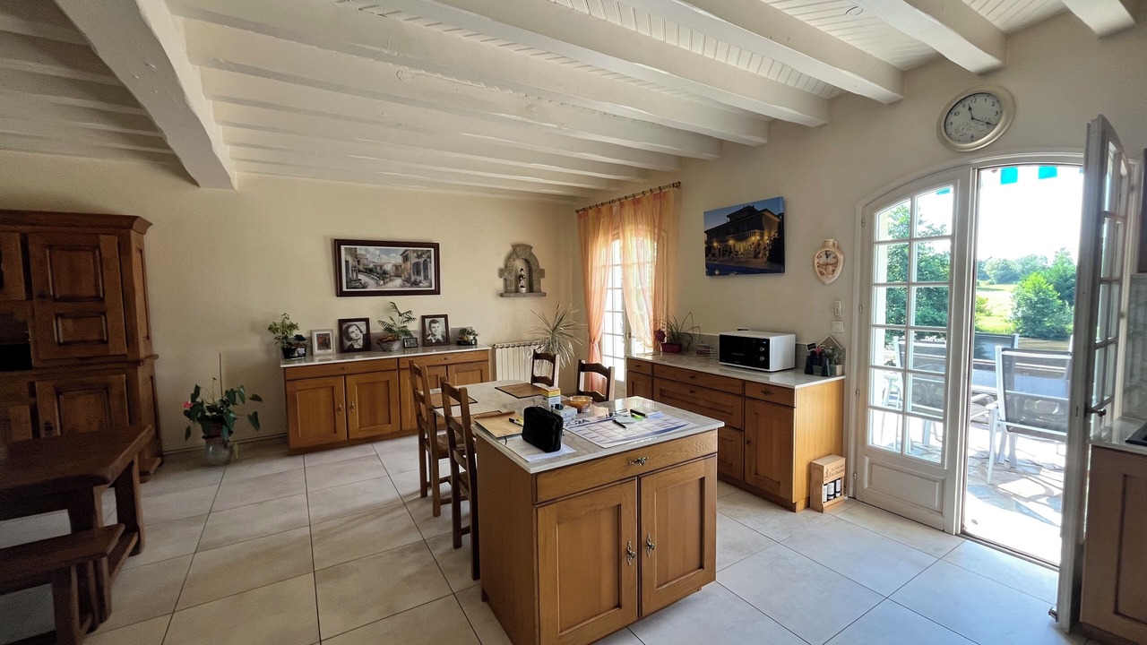 Photo of Kitchen in Mazirat