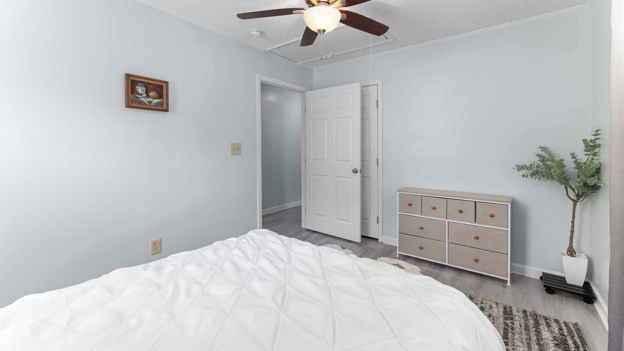 Photo of Bedroom in Scottdale