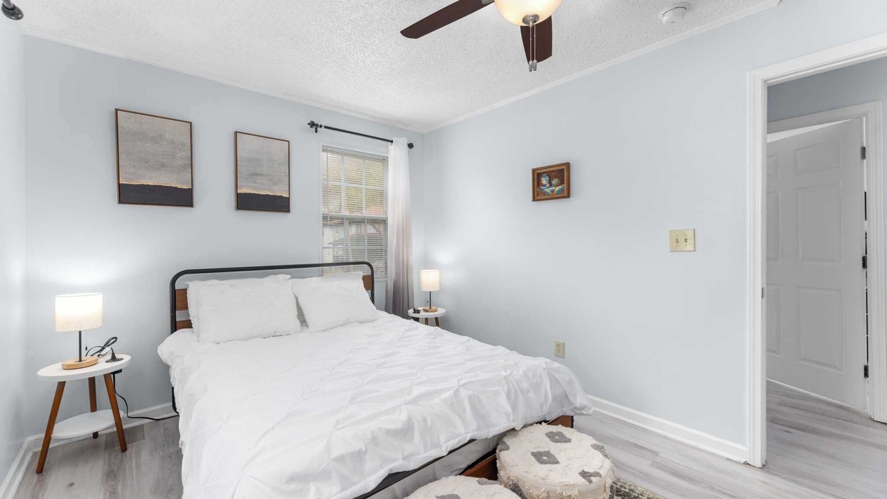 Photo of Bedroom in Scottdale