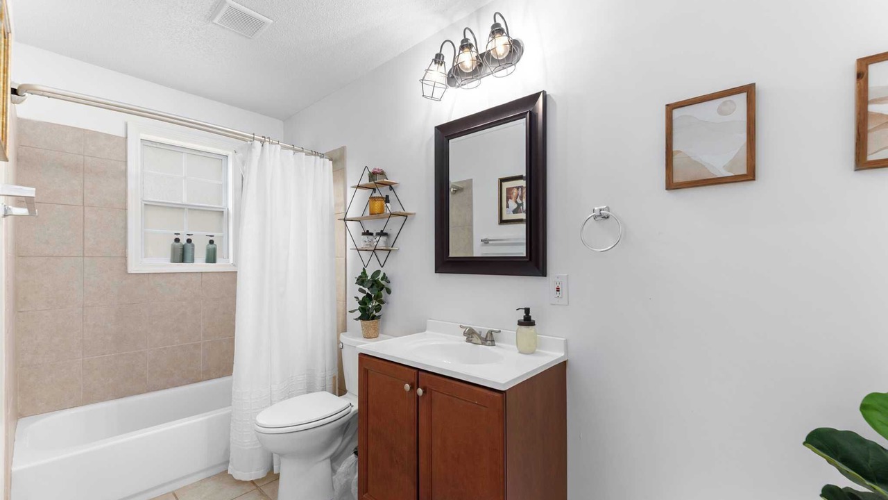 Photo of Bathroom in Scottdale