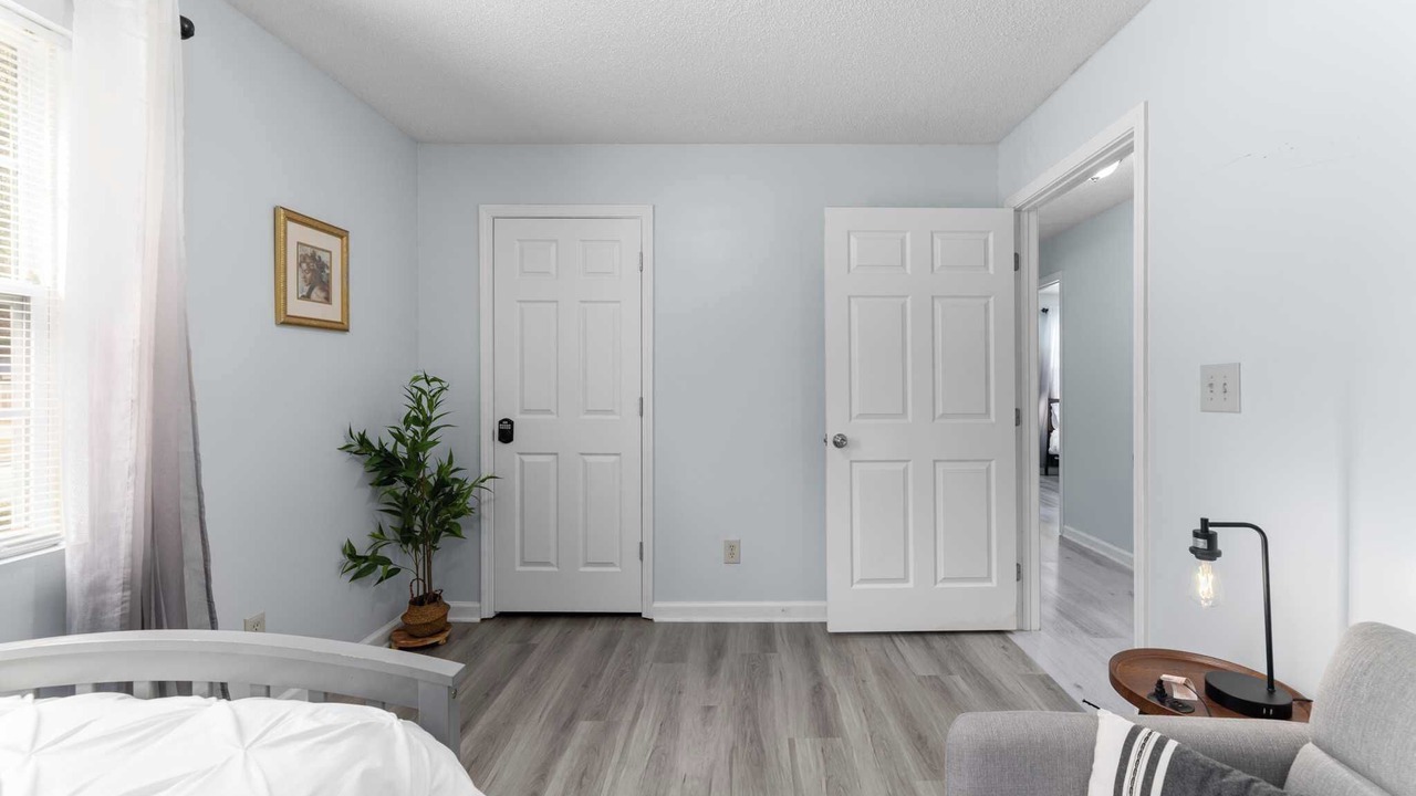 Photo of Bedroom in Scottdale