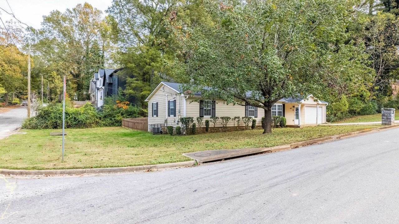 Photo of Outdoor in Scottdale