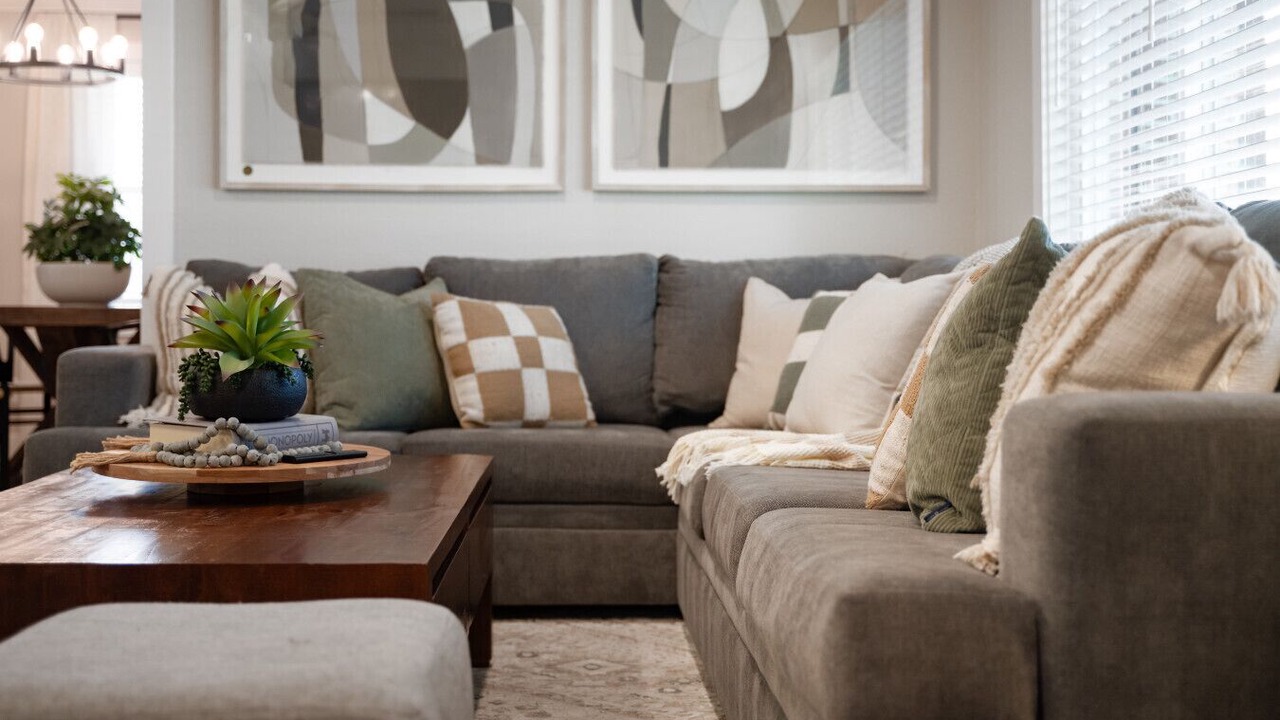 Photo of Livingroom in College Station