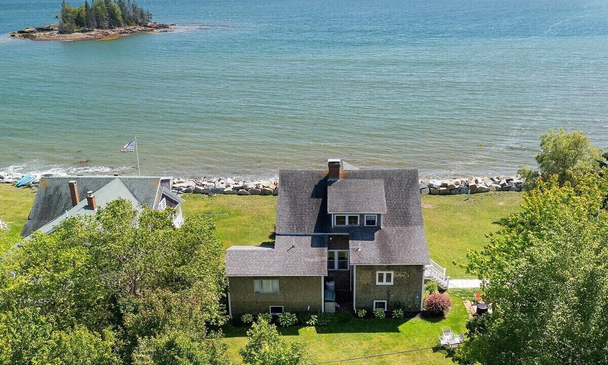 Photo of Outdoor in Owls Head