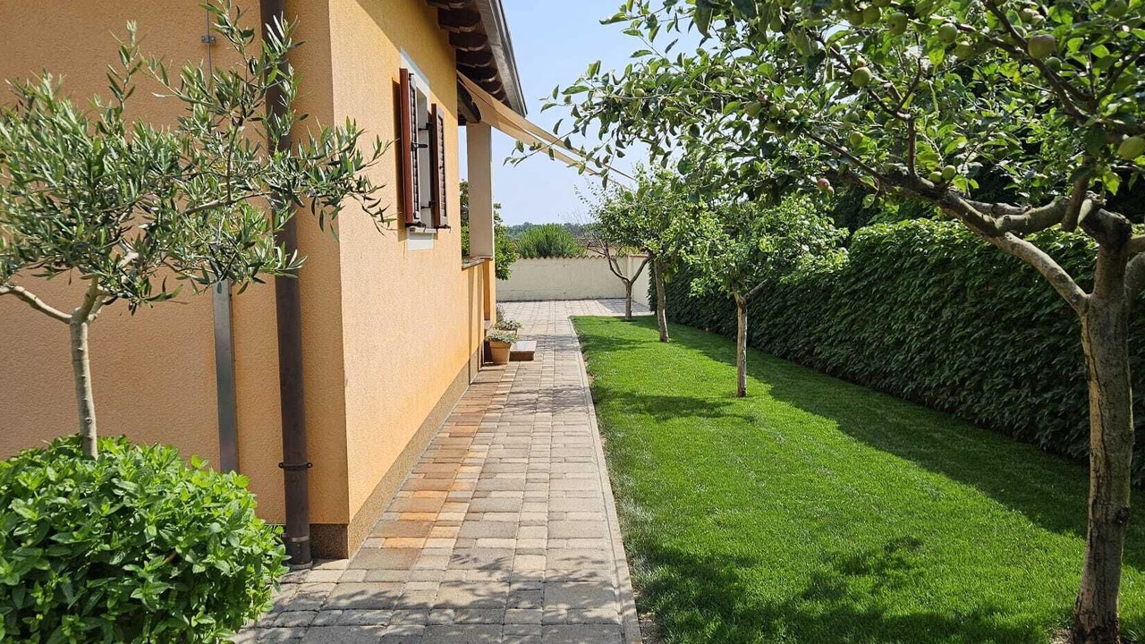 Photo of Outdoor in Buzinija