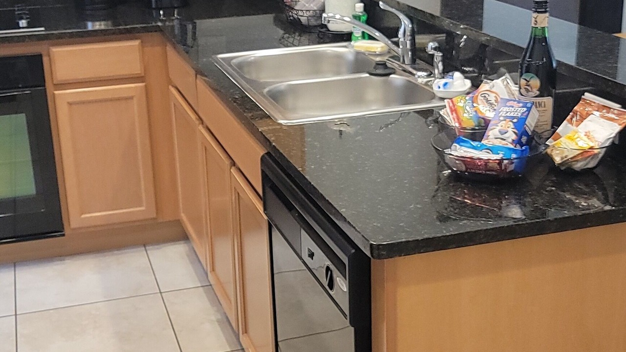 Photo of Kitchen in Sunset Lakes