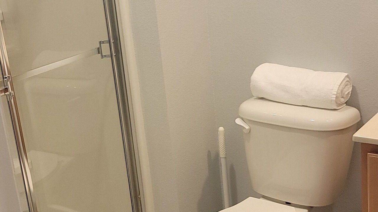 Photo of Bathroom in Sunset Lakes