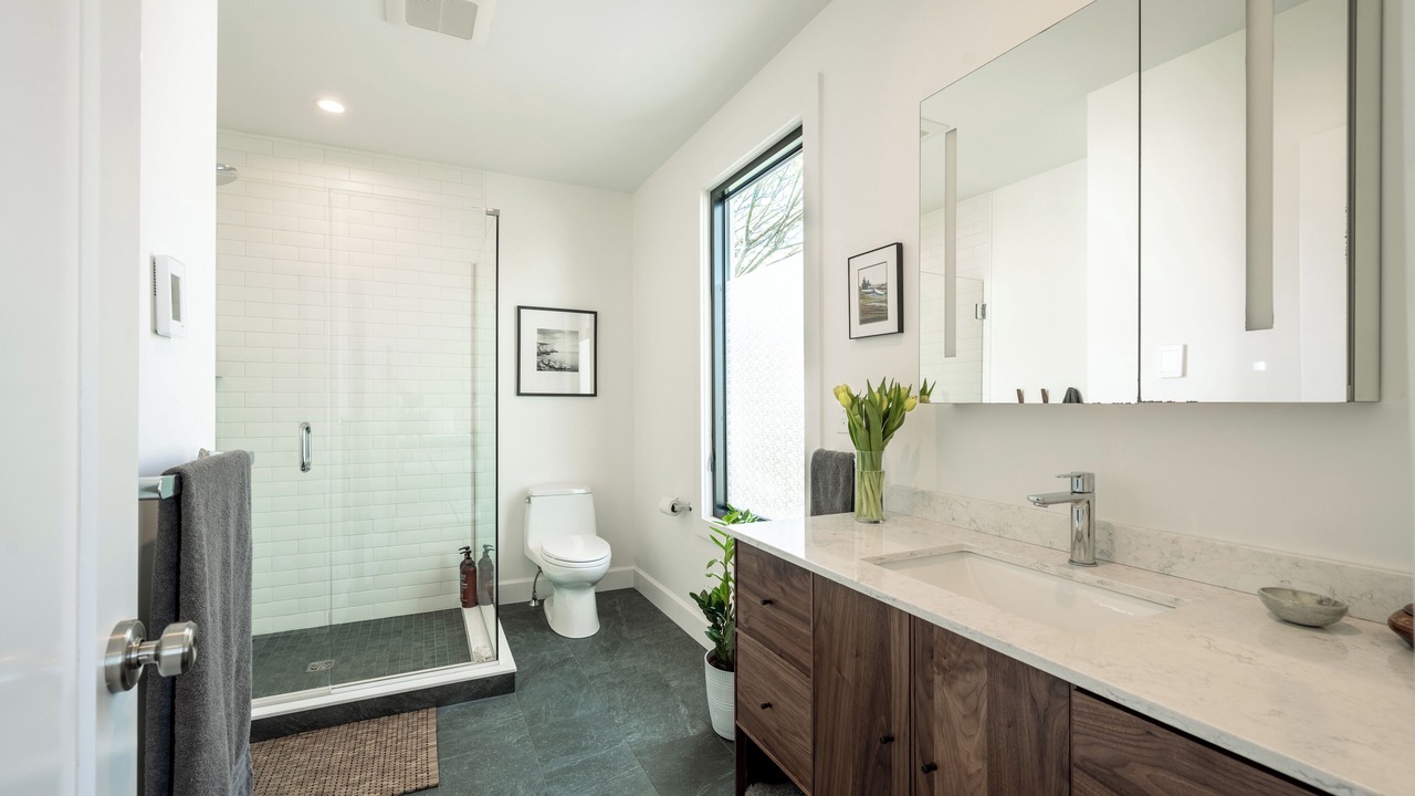 Photo of Bathroom in East End