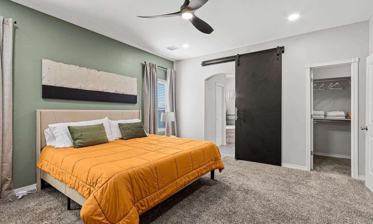 Photo of Bedroom in Biggs Field