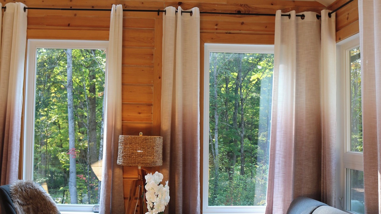 Photo of Bedroom in Rosseau