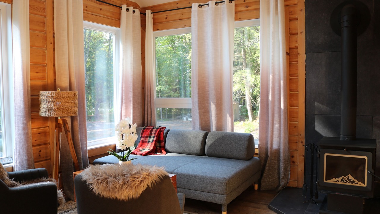 Photo of Livingroom in Rosseau