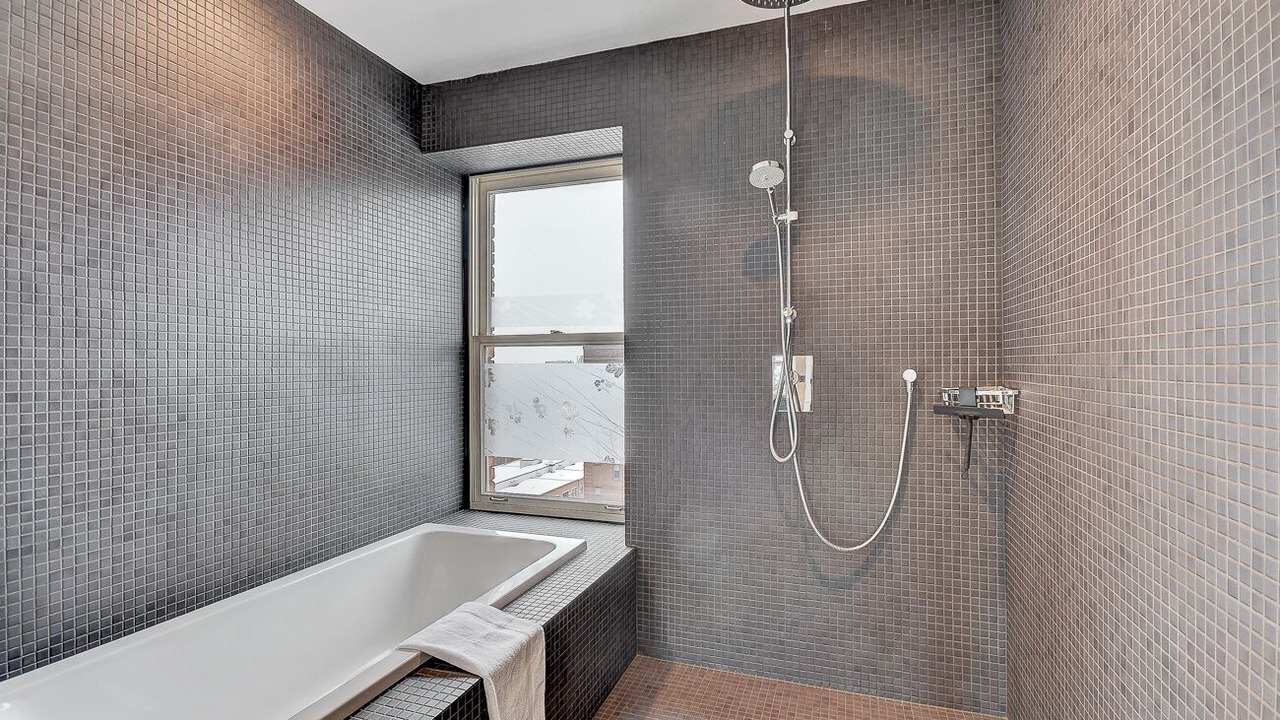 Photo of Bathroom in Quartier des Spectacles