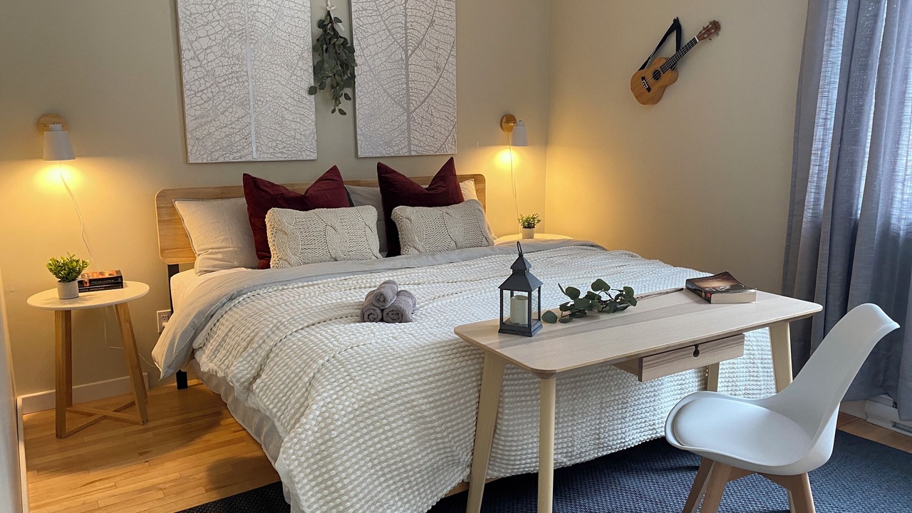 Photo of Bedroom in Saint-Andre-d'Argenteuil