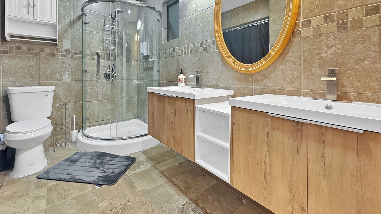 Photo of Bathroom in Biggs Field