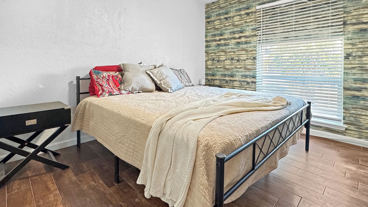 Photo of Bedroom in Biggs Field