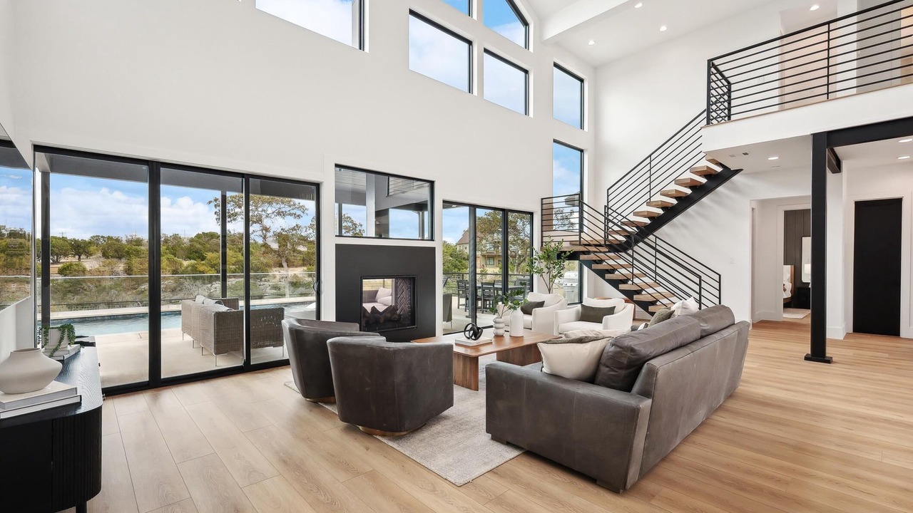 Photo of Livingroom in Palo Pinto County